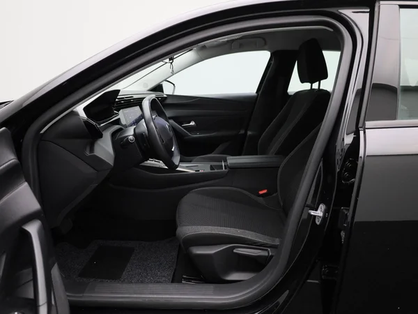 Peugeot 308 (2022) — foto 37 van 37