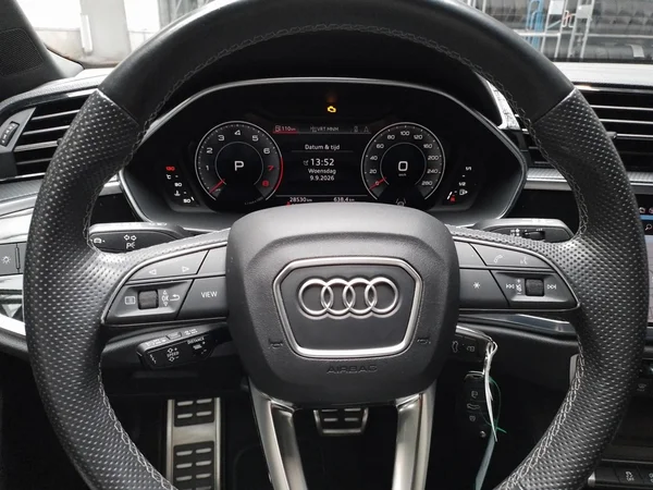 AUDI Q3 (2024) — foto 7 van 22