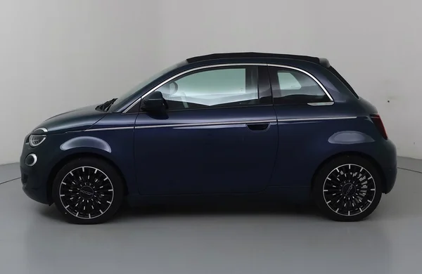 Fiat E-500C (2021) — foto 12 van 49