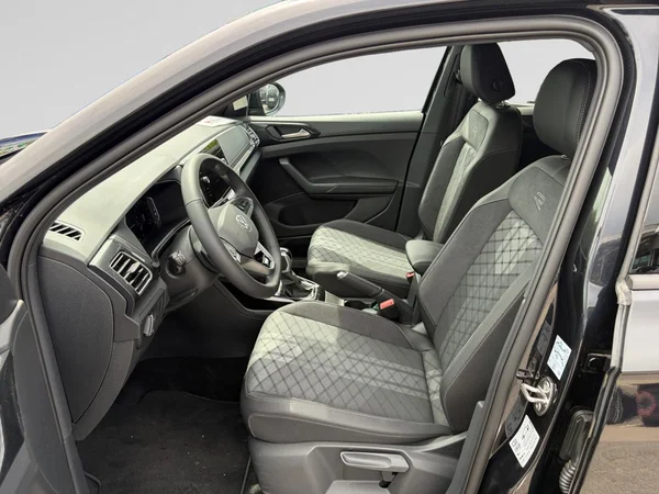 VOLKSWAGEN T-Cross (2026) — foto 5 van 16