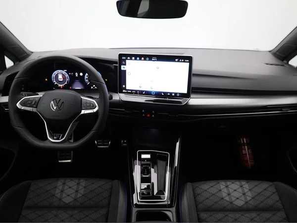 VOLKSWAGEN Golf VIII (2025) — foto 20 van 21