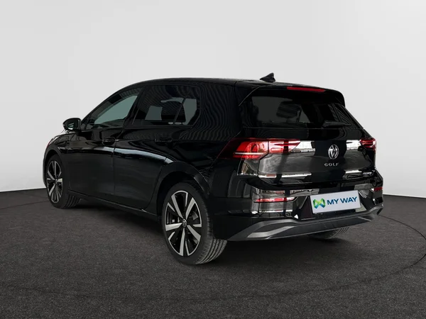 VOLKSWAGEN Golf VIII eHybrid (PHEV) (2025) — foto 18 van 24