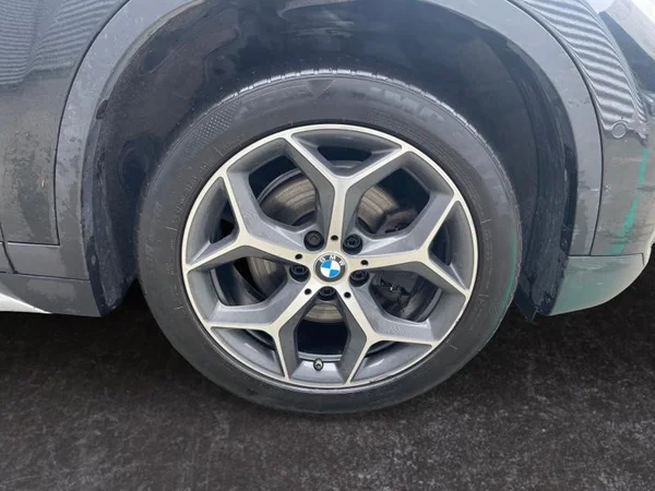 BMW X1 (F48) (2018) — foto 2 van 27