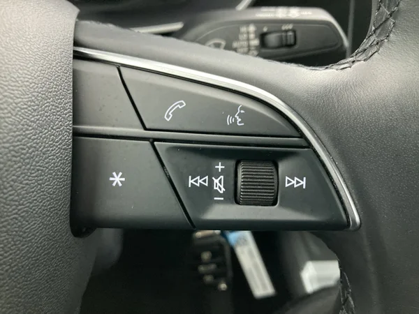 AUDI Q3 (2022) — foto 16 van 36