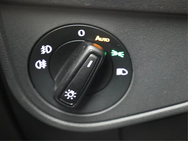 VOLKSWAGEN Taigo (2024) — foto 17 van 17