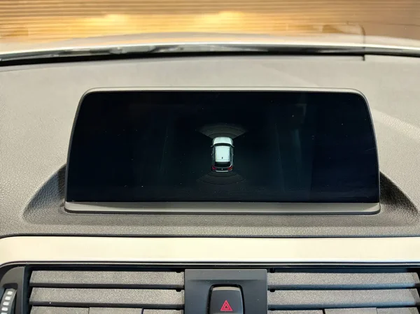 Bmw 116 (2019) — foto 2 van 20
