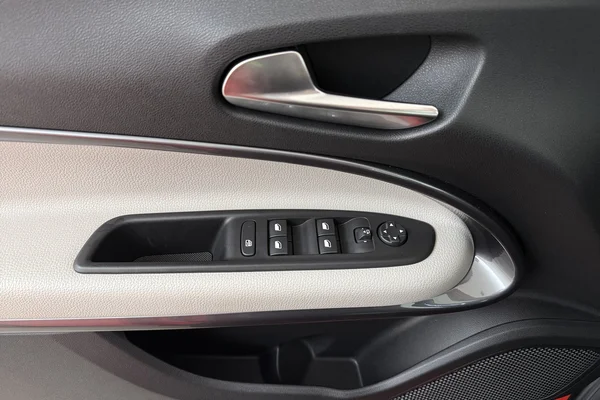 Fiat 600 (2025) — foto 8 van 18