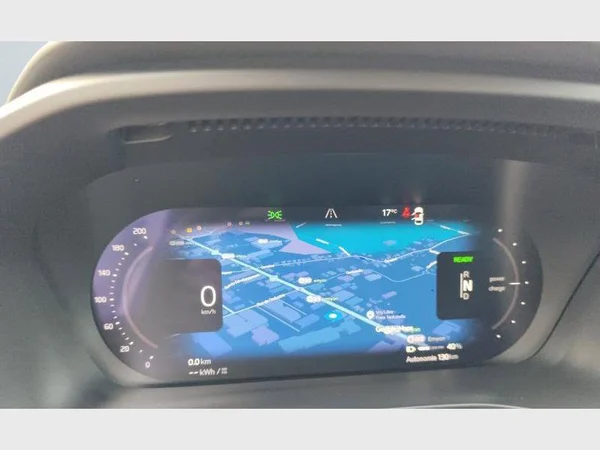 VOLVO C40 (2023) — foto 6 van 22