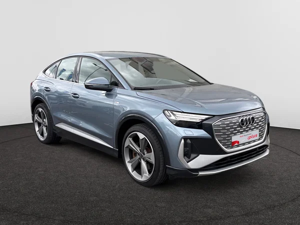 AUDI Q4 Sportback e-tron (2022) — foto 14 van 19