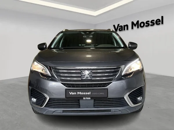 Peugeot 5008 (2019) — foto 12 van 26