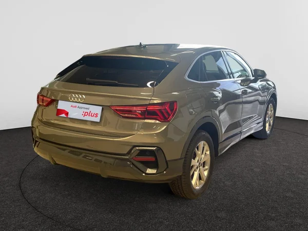 AUDI Q3 Sportback (2021) — foto 16 van 21