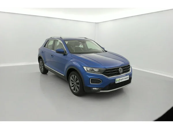 VOLKSWAGEN T-Roc (2021) — foto 23 van 36