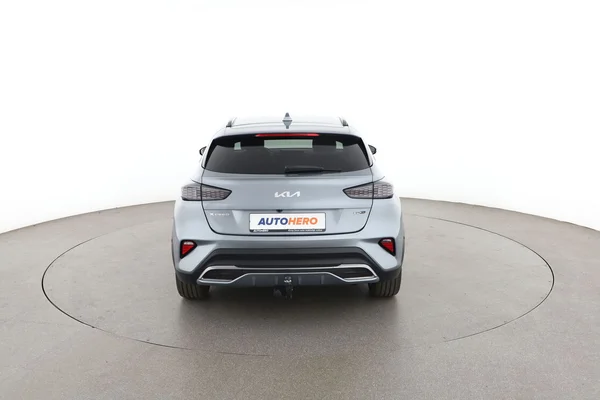 Kia XCeed (2022) — foto 11 van 16