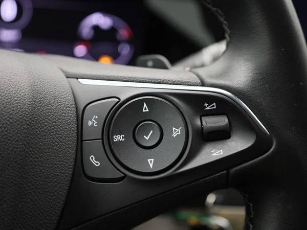 Opel Grandland (2023) — foto 17 van 40