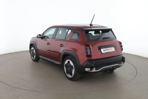 Renault 4 E Tech (2025) — foto 10 van 16