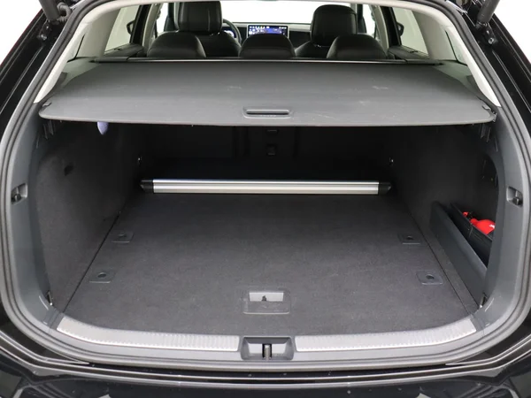 VOLKSWAGEN Passat SW (2025) — foto 7 van 18