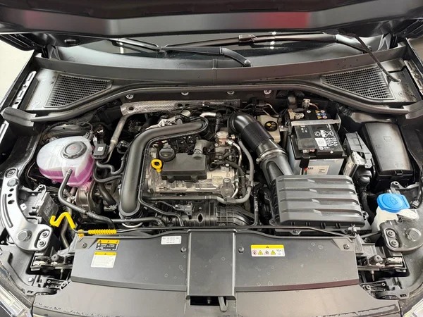 VOLKSWAGEN T-Roc (2026) — foto 14 van 23