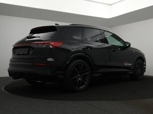 AUDI Q4 e-tron (2026) — foto 12 van 21