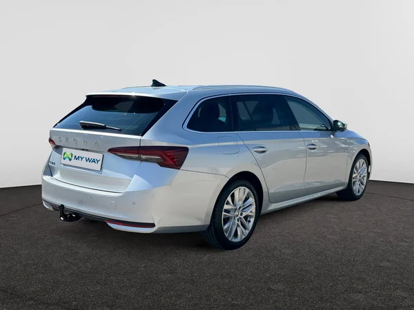 SKODA Octavia Combi (2025) — foto 21 van 24