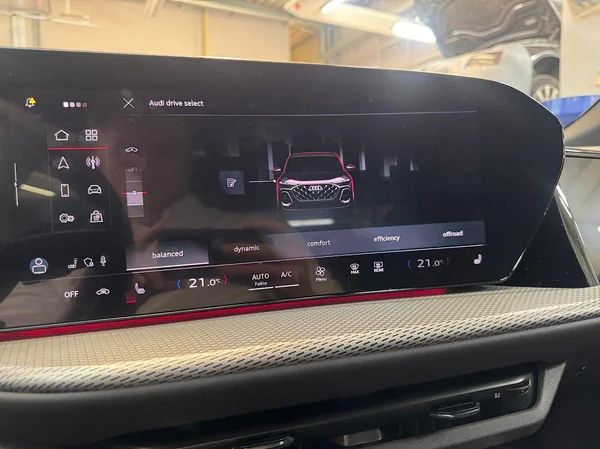 AUDI Q5 (2025) — foto 2 van 17
