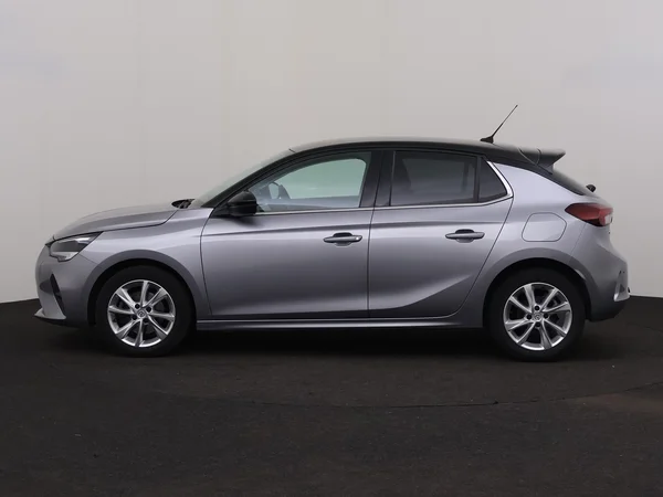 OPEL Corsa (2022) — foto 12 van 27