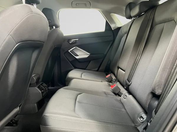 AUDI Q3 Sportback (2020) — foto 7 van 20