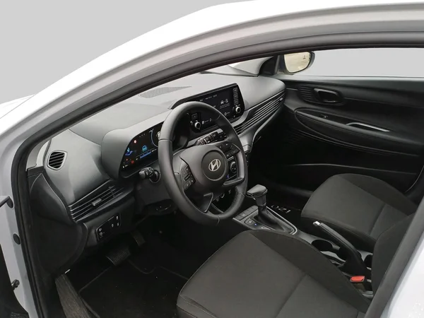 Hyundai i20 (2024) — foto 4 van 17