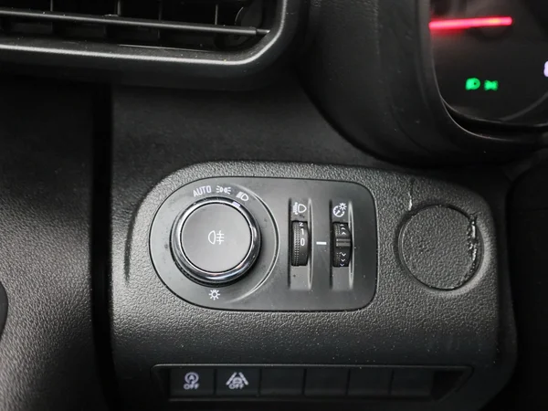 Opel Combo Life (2022) — foto 13 van 30