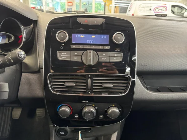 RENAULT Clio IV Phase II (2020) — foto 5 van 23