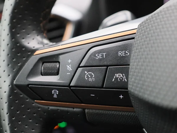 CUPRA Leon Sportstourer (2023) — foto 13 van 40