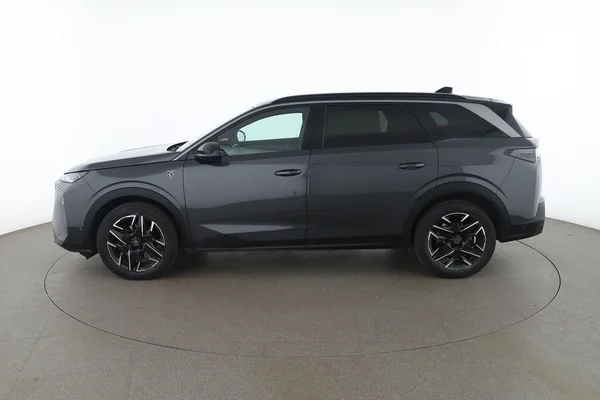 Peugeot 5008 (2024) — foto 9 van 16