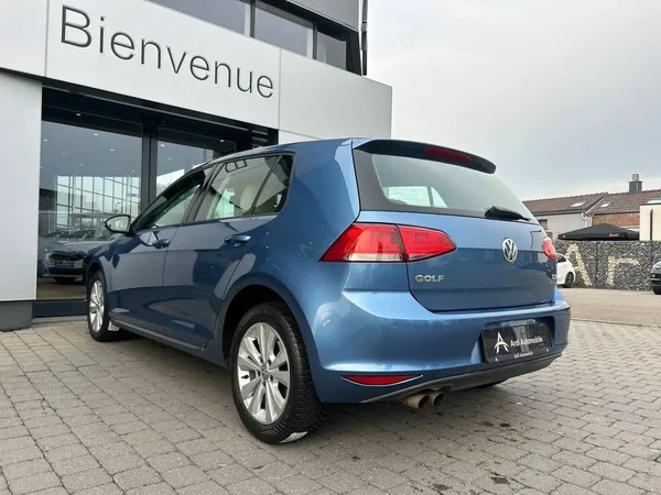 Volkswagen Golf (2013) — foto 16 van 19