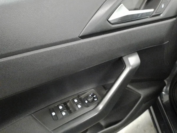 VOLKSWAGEN Polo (2022) — foto 7 van 22