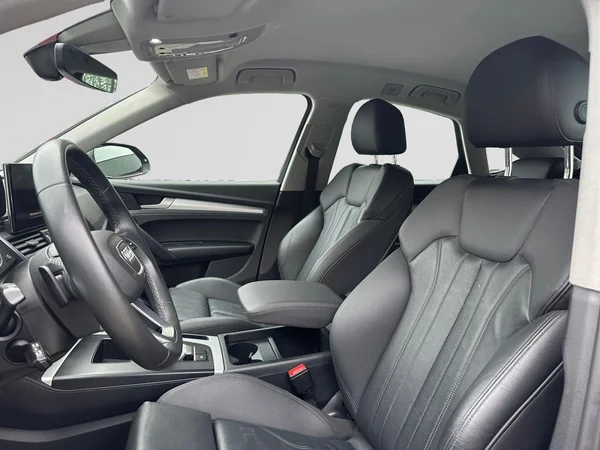 AUDI Q5 Sportback (2022) — foto 17 van 17