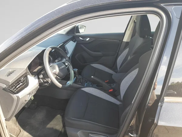 SKODA Kamiq (2025) — foto 23 van 23