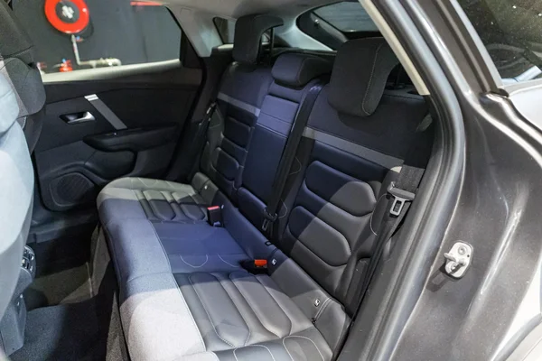 Citroën C4 (2022) — foto 5 van 35
