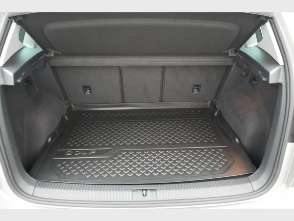 VOLKSWAGEN Golf Sportsvan (2019) — foto 10 van 27