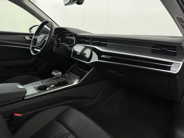 AUDI A6 (2021) — foto 3 van 32