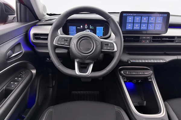Jeep E-Avenger (2023) — foto 18 van 44