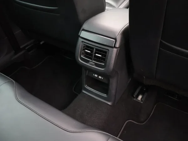 SEAT Ateca (2022) — foto 17 van 28