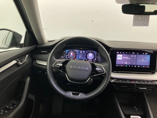 SKODA Octavia Combi (2025) — foto 31 van 36