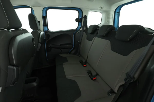 Ford Tourneo (2017) — foto 5 van 16