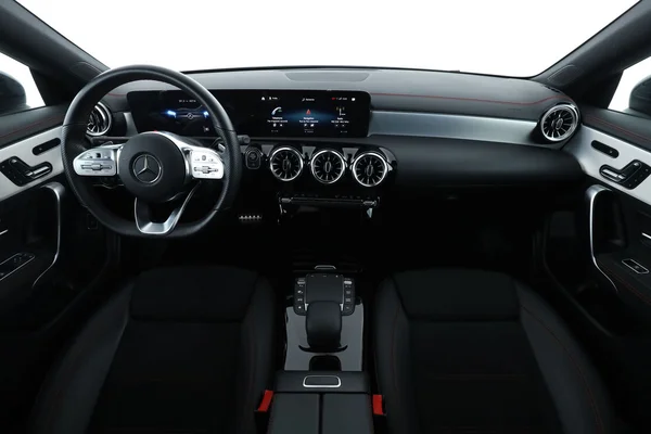 Mercedes-Benz CLA-Klasse (2023) — foto 3 van 16