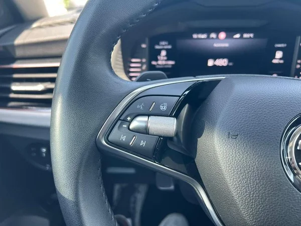 SKODA Kamiq (2024) — foto 7 van 29
