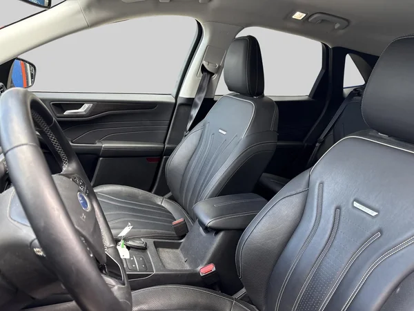 Ford Kuga (2021) — foto 7 van 20