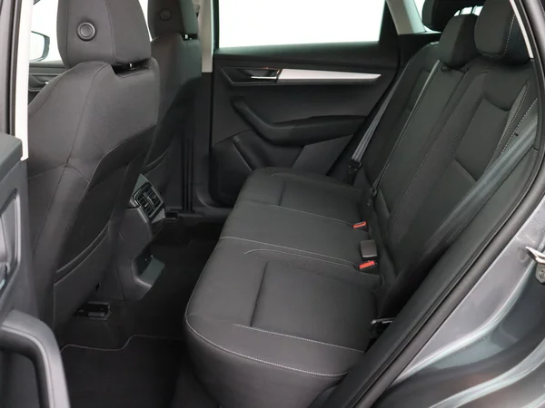 SKODA Karoq (2025) — foto 4 van 18