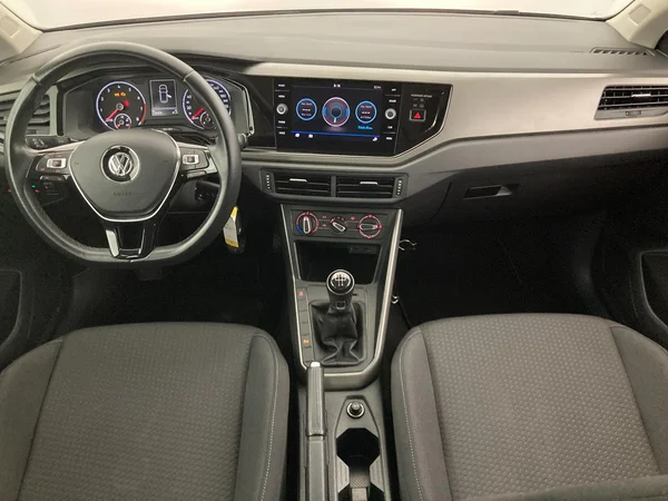 VOLKSWAGEN Polo (2019) — foto 33 van 36