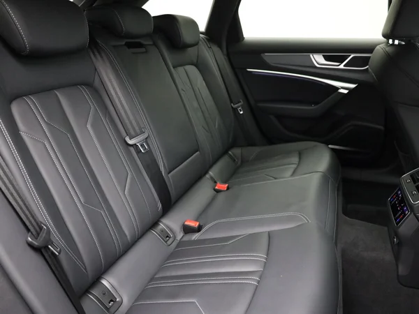 AUDI A6 Avant (2025) — foto 11 van 28