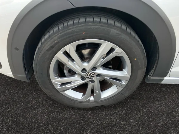 VOLKSWAGEN Taigo (2022) — foto 7 van 25