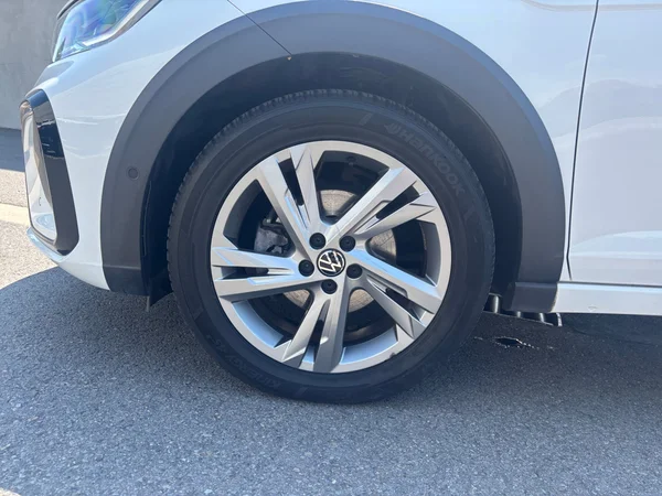 VOLKSWAGEN Taigo (2021) — foto 9 van 17